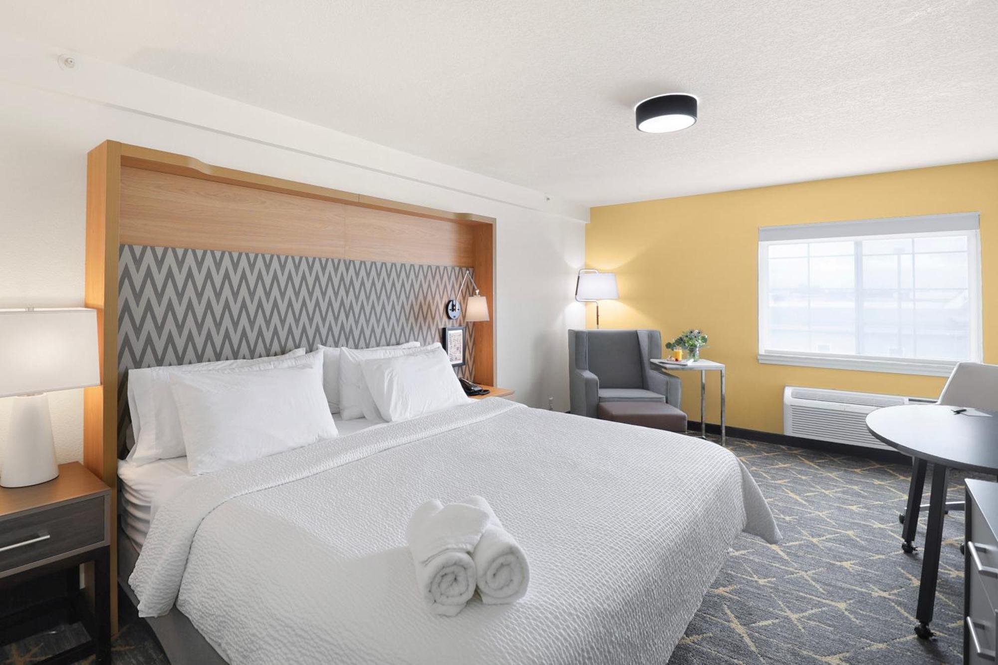 Holiday Inn Redding By Ihg Exterior foto